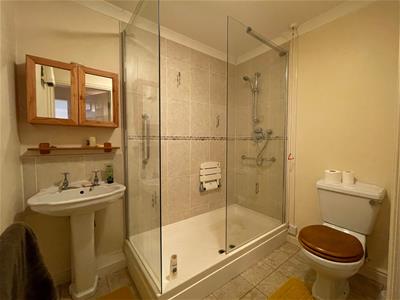 Picture 4